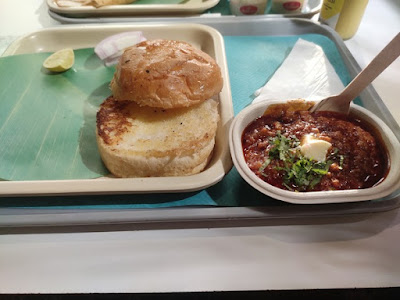 Mumbai Special Street Style Pav Bhaji Recipe