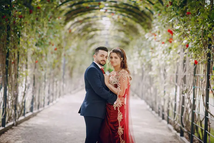 Pre Wedding Shoot Dresses For Couples