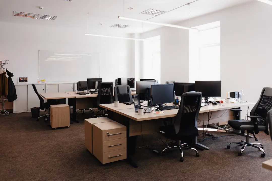 The Hidden Costs of Renting Office Space Leased vs Serviced